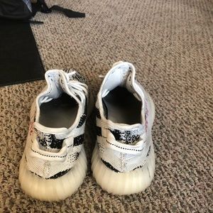 Yeezy 350 Size 9.5 No box